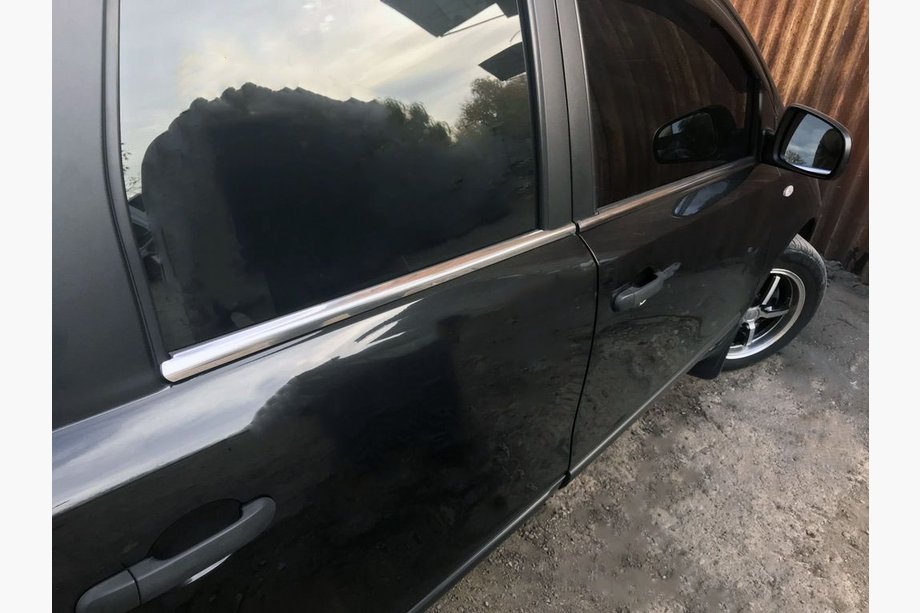 Nissan Note 2004–2012 Okenske obrobe (4 kosi, nerjavno jeklo) Image