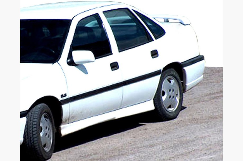 Opel Vectra A 1987–1995 Športni stranski pragovi (za lakiranje) Image