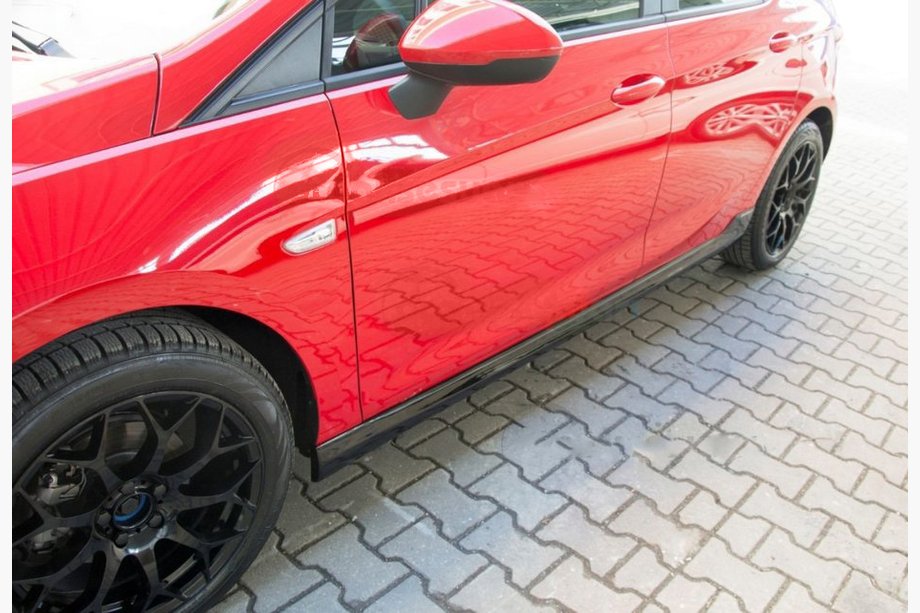 Opel Astra K 2016–2021 Stranski pragovi HB (za barvanje) Image