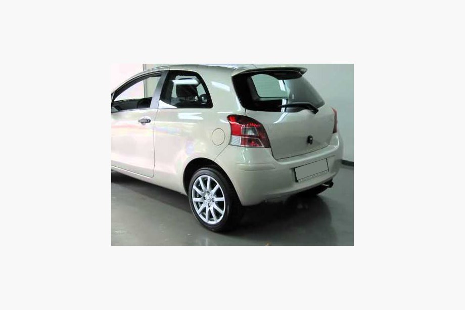 Toyota Yaris 2006–2011 Spojler za barvanje Image
