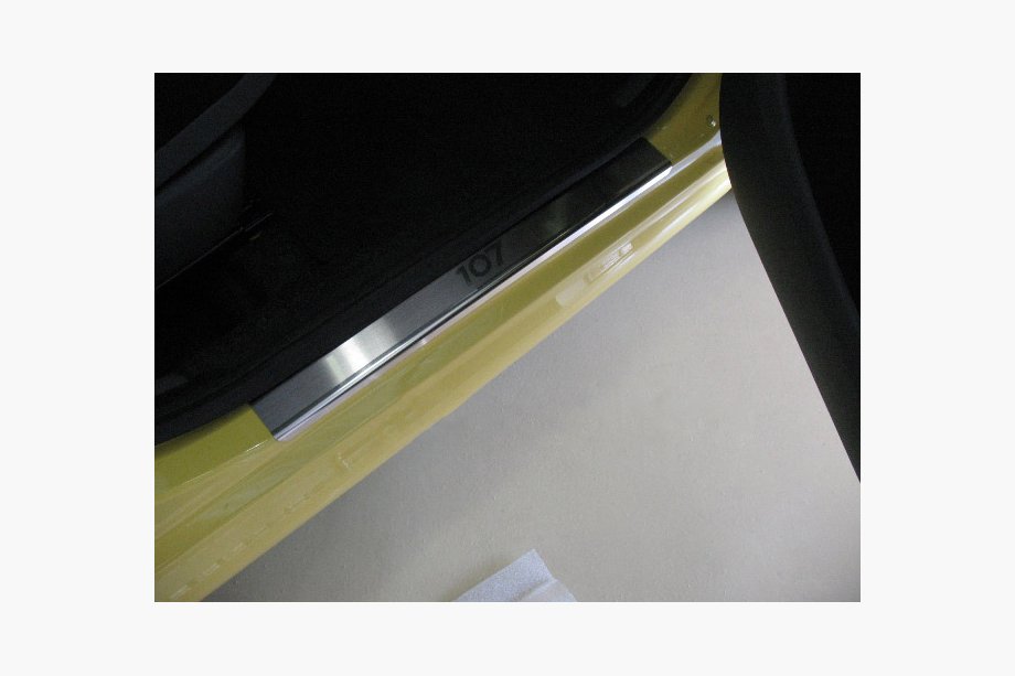 Peugeot 107 2005–2014 Natanika Premium letve pragov (4 kosi, nerjavno jeklo) Image