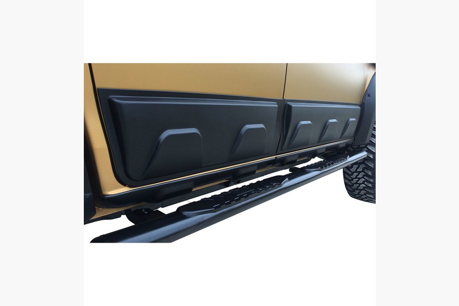 Isuzu D-Max 2011–2019 Zaščitne letve za vrata (4 kosi, ABS) Image