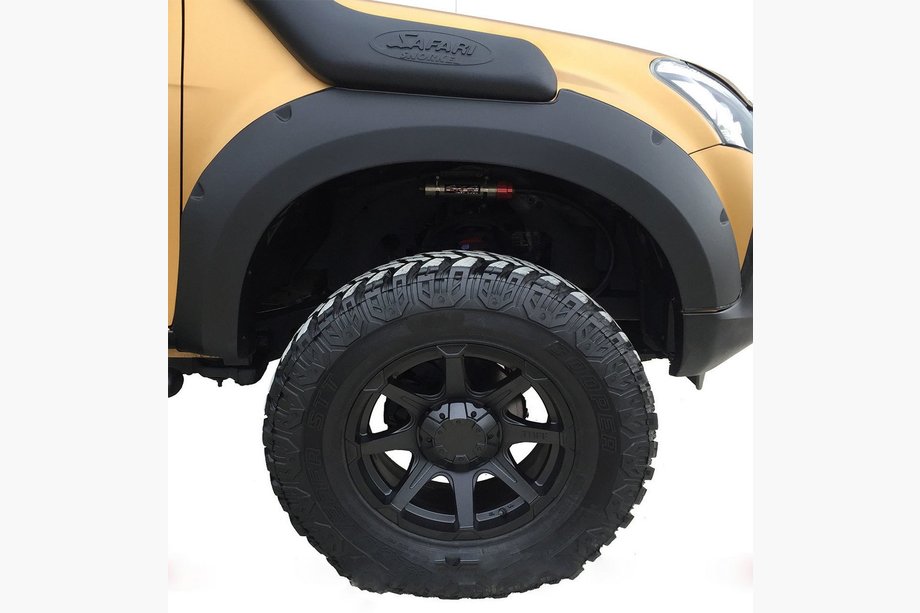 Isuzu D-Max 2011–2019 Razširitve blatnikov Image