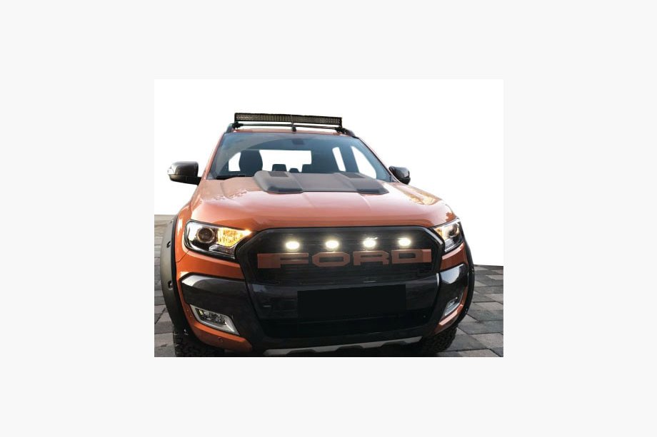 Ford Ranger 2011–2022 Sprednja maska z LED V2 Črna Image