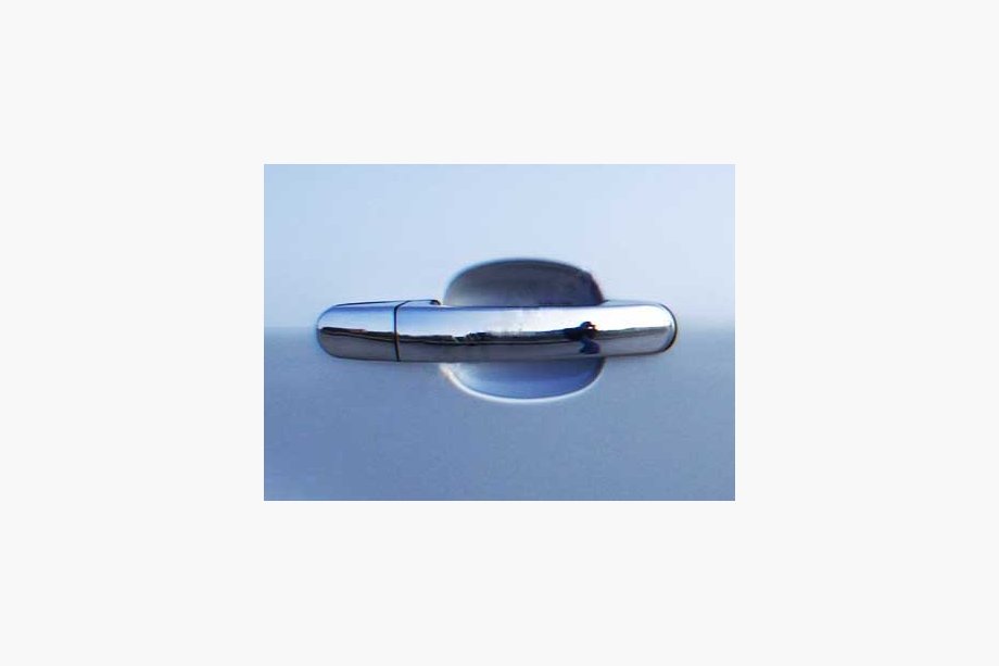 Ford Focus I 1998–2005 Kromirana obloga kljuke vrat (2 kosa) Image