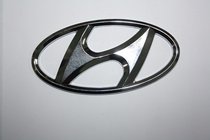 Hyundai Accent 2006–2010 Emblem za avto Hyundai Accent fotografija 1