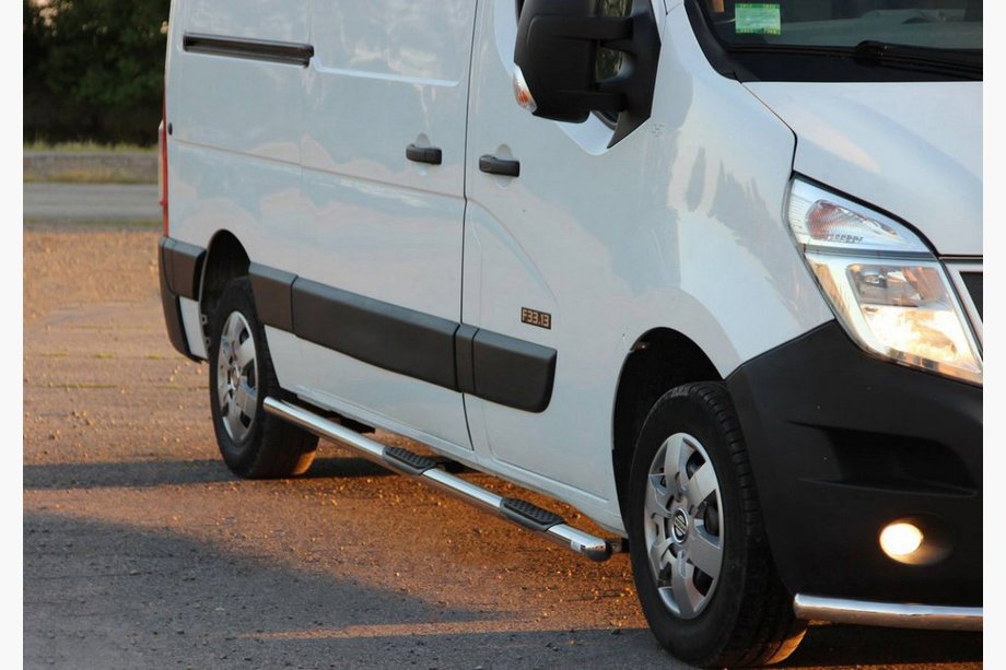 Renault Master 2011–2023 Bočne cevi BB002 (2 kosa, inox) Image