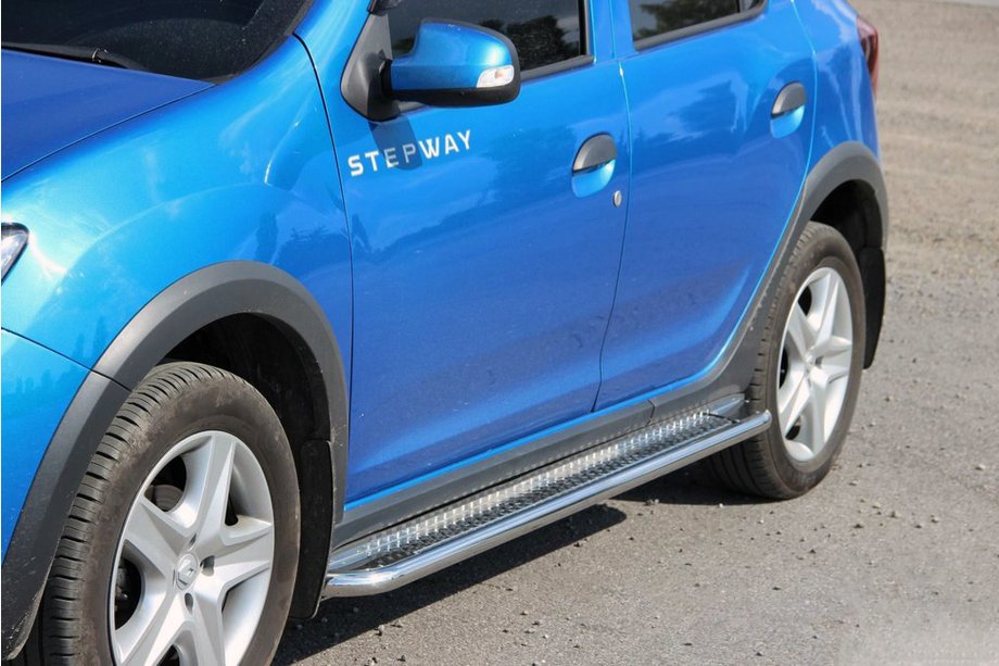 Renault Sandero 2013–2022 Bočne stopnice KB001 (nerjavno jeklo) 60 mm Image