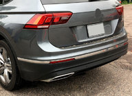 Volkswagen Tiguan 2016–2023 Nerjaveče jeklene obloge za rob zadnjega odbijača 2016-2020 (3 kosi) fotografija 1