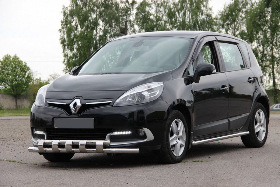 Renault Scenic/Grand 2009–2016 Sprednji zaščitni lok ST015 (nerjaveče jeklo) Image