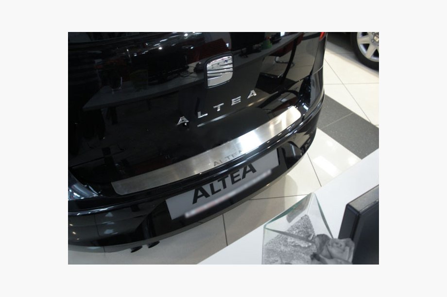 Seat Altea 2004–2015 Nerjaveča zaščitna letev zadnjega odbijača Натанико (standard) Image