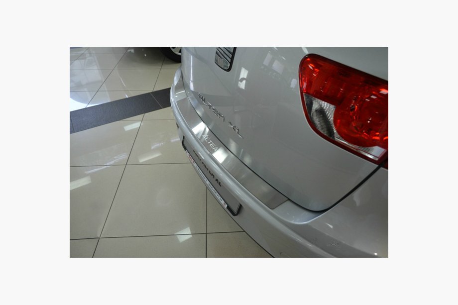 Seat Altea 2004–2015 Obloga zadnjega odbijača Natanika (XL, nerjaveče jeklo) Image