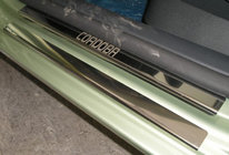 Seat Cordoba 2000–2009 Nerjaveče obloge pragov Nataniko (8 kos, nerj.) Standard – lepilni trak Lohmann, 0,5 mm fotografija 1