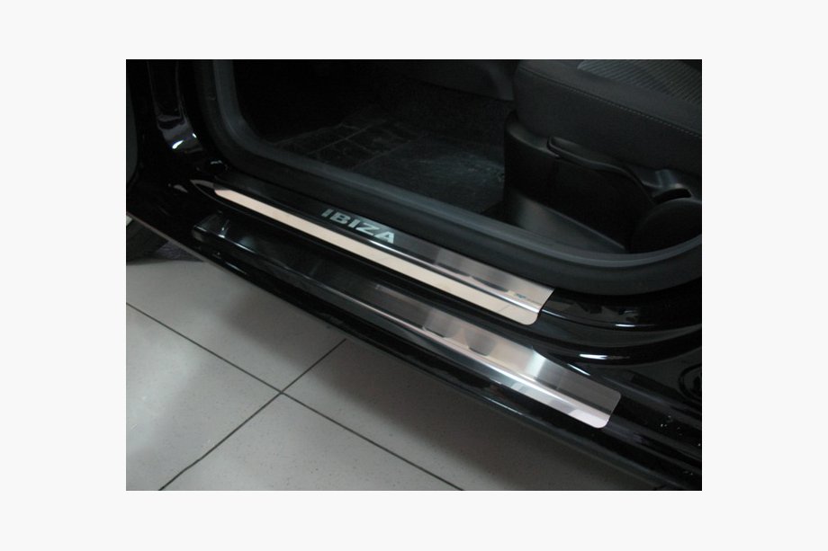 Seat Ibiza 2010–2017 Nerjaveče obloge pragov Nataniko (8 kos, nerj.) Standard – lepilni trak Lohmann, 0,5 mm Image