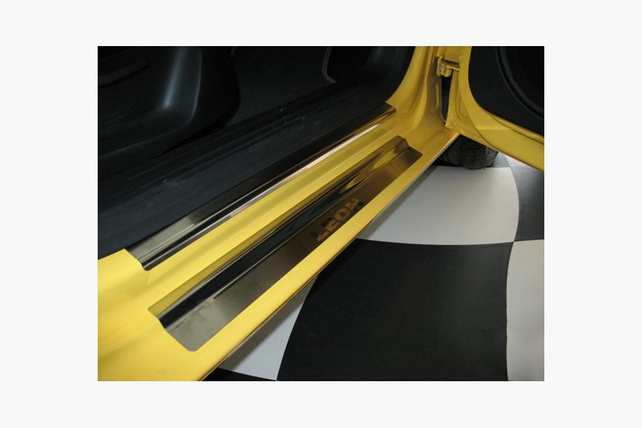 Seat Leon 2005–2012 Nerjaveče obloge pragov Nataniko (8 kos, nerj.) Standard – lepilni trak Lohmann, 0,5 mm Image