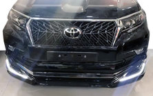 Toyota Land Cruiser Prado 150 2009–2023 Nastavki sprednjega in zadnjega odbijača Modelista V3-LED (2017-) Črna barva fotografija 4