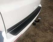 Volkswagen T5 Transporter 2003–2010 Obloga zadnjega odbijača z zavihkom (ABS plastika) Mat fotografija 1