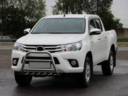Toyota Hilux 2015– Sprednji zaščitni lok QT008 (nerjaveče jeklo) fotografija 1