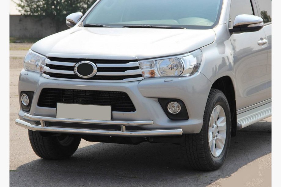 Toyota Hilux 2015– Sprednji zaščitni lok ST018 (nerjavno jeklo) Fotografija 1