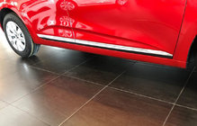 Renault Clio V 2019– Nerjaveče obloge vratne letve fotografija 1