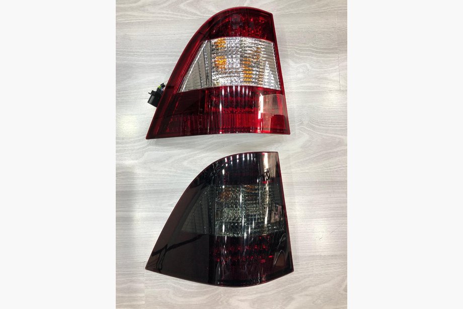 Mercedes ML W163 1997–2005 Zadnje LED luči (2 kos) Image