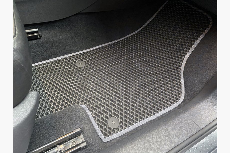 Volkswagen Sharan 2010–2023 Poliuretanski avto tepihi (3 vrste, EVA, črni) Image