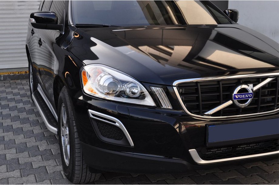 Volvo XC60 2009–2017 Stranski pragovi Fullmond (2 kosa, aluminij) Image