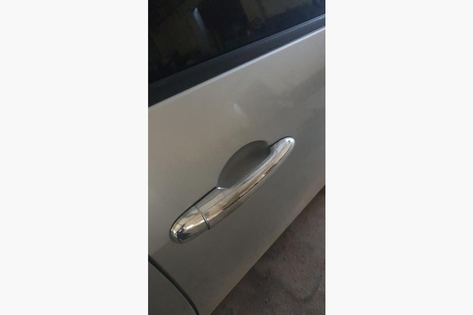 Nissan Primera P12 2002–2007 Kromirane obloge kljuk vrat (4 kosi, nerjavno jeklo) OmsaLine - italijansko nerjavno jeklo Image