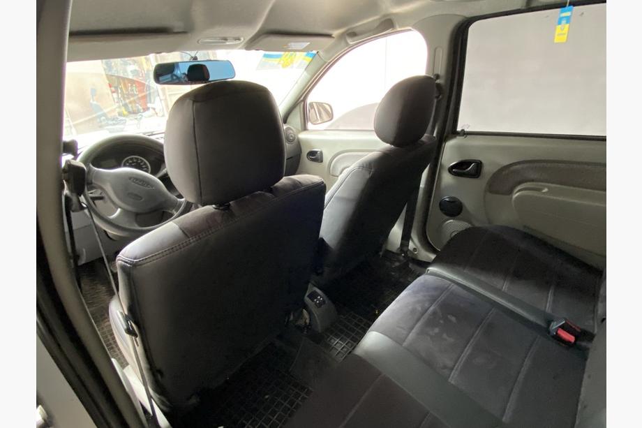 Renault Logan I 2005–2008 Avtomobilske sedežne prevleke eko usnje+tkanina+Alcantara Antara A001 (celoten komplet za notranjost) Fotografija 4