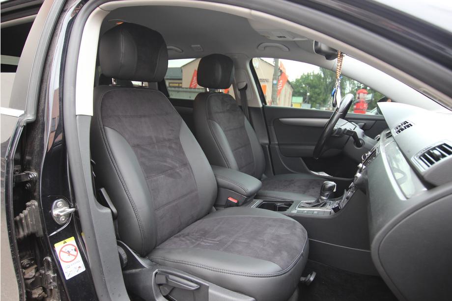 Volkswagen Passat B7 2012–2015 Avtomobilske sedežne prevleke eko usnje+tkanina+Alcantara Antara A001 (celoten komplet za notranjost) Fotografija 1