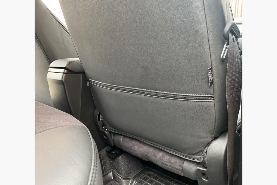Suzuki Vitara 2015– Avtomobilske sedežne prevleke eko usnje+tkanina+Alcantara Antara A001 (celoten komplet za notranjost) Image