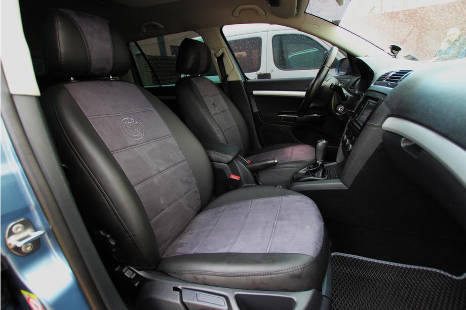 Skoda Octavia II A5 2006–2010 Avtomobilske sedežne prevleke eko usnje+tkanina+Alcantara Antara A001 (celoten komplet za notranjost) Image
