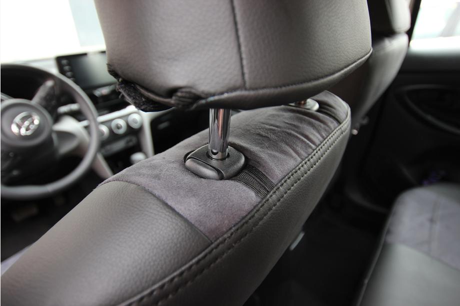 Toyota Yaris/Yaris Cross (XP210) 2020– Avtomobilske sedežne prevleke eko usnje+tkanina+Alcantara Antara A001 (celoten komplet za notranjost) Fotografija 8
