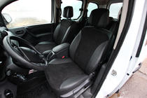 Mercedes Citan 2013–2021 Avtomobilske sedežne prevleke eko usnje+tkanina+Alcantara Antara A001 (celoten komplet za notranjost) fotografija 7