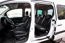Mercedes Citan 2013–2021 Avtomobilske sedežne prevleke eko usnje+tkanina+Alcantara Antara A001 (celoten komplet za notranjost) fotografija 1