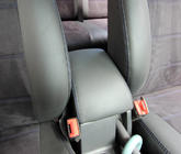 Volkswagen Caddy 2010–2015 Avtomobilske sedežne prevleke eko usnje + tkanina + alkantara Antara A001b (celoten salon) fotografija 17