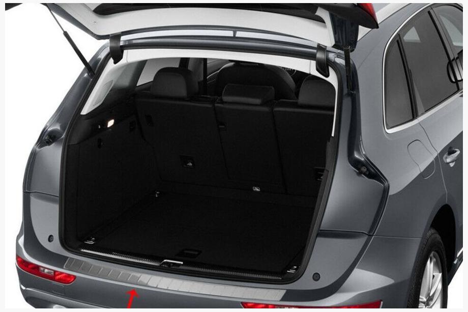 Audi Q5 2017–2025 Kromirana obloga zadnjega odbijača (OmsaLine) Image