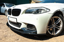 BMW serija 5 F10/F11 2010–2016 Lip spojler za sprednji odbijač OmsaLine (črn) fotografija 3
