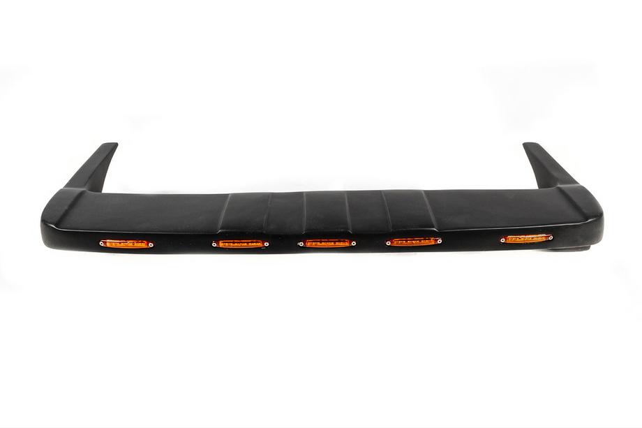 Renault Duster 2008–2017 Vizir vetrobranskega stekla V1 (LED, črna mat) Fotografija 2