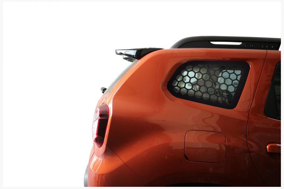 Dacia Duster 2018–2024 OmsaLine pokrovi zadnjih oken (2 kosa, ABS) Image