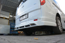 Ford Custom 2013–2022 Obloga zadnjega odbijača (za lakiranje) fotografija 1