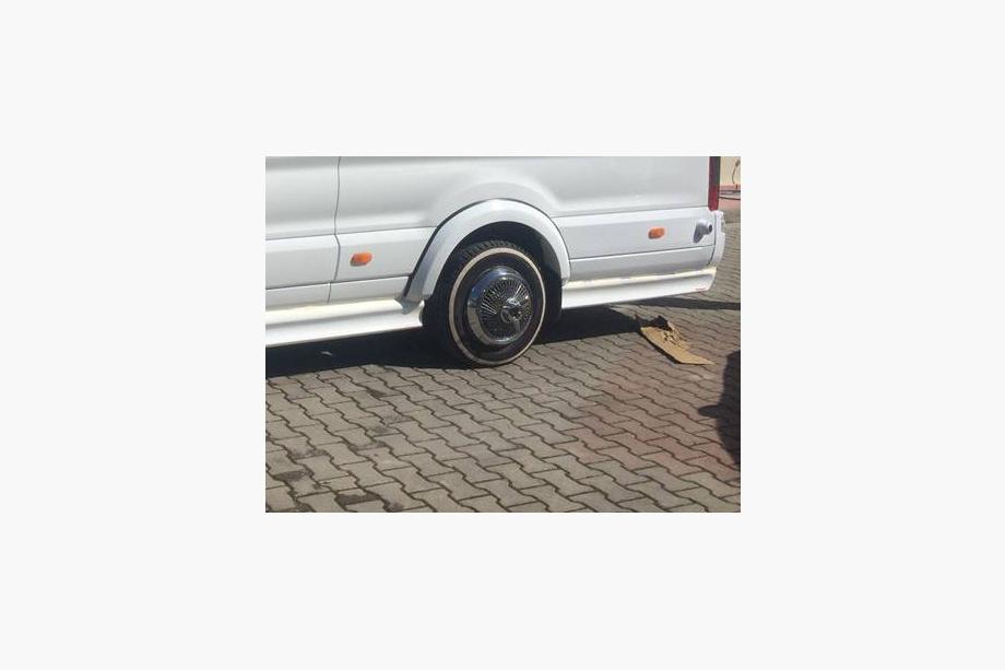 Ford Transit 2014– Stranski pragovi – zadnji del (za barvanje) Image