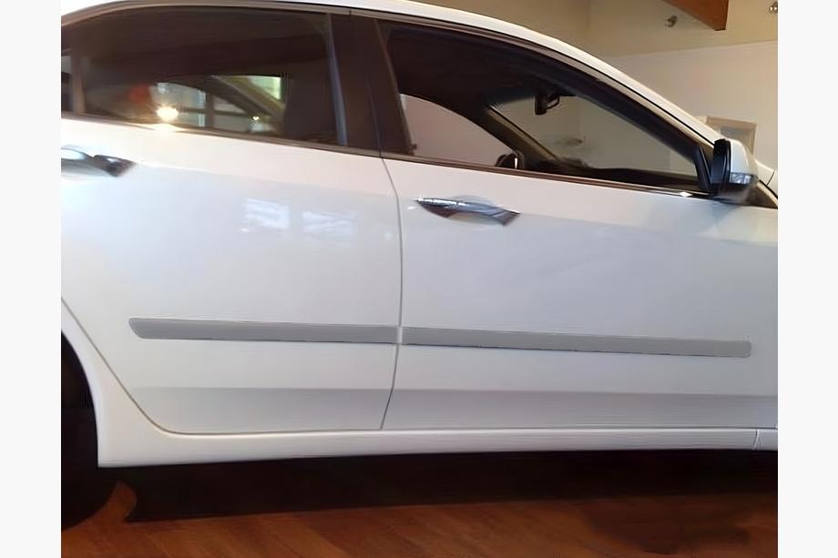 Honda Accord VIII 2008–2012 Okrasna letev vrat (4 kosi, nerjaveče jeklo) Image