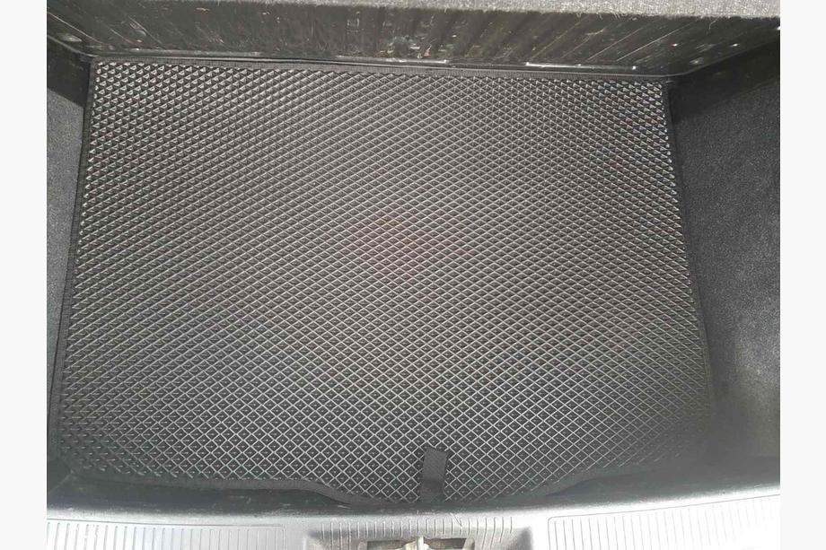 Fiat Grande Punto/Punto EVO 2006–2018 EVA prtljažna preproga (črna) Image
