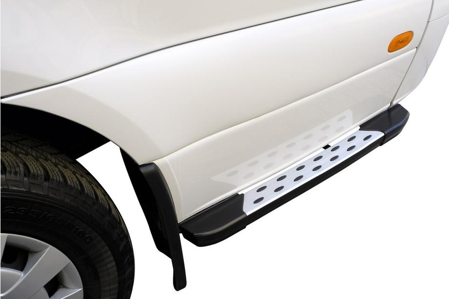 Mercedes Sprinter W907/W910 2018– Bočne stopnice DOT-Line za kolesom (2 kos, aluminij) 85 cm Image