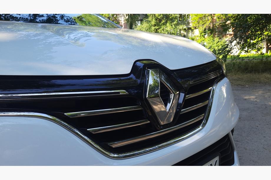 Renault Megane IV 2016–2025 TIT-designs okrasni vložki za masko hladilnika (4 kosi, nerjavno jeklo) Image