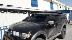Mitsubishi L200 2006–2015 Senčnik za vetrobransko steklo (Meliset LED) fotografija 1