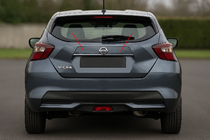 Nissan Micra K14 2016– Kromirana letev nad registrsko tablico OmsaLine (nerjavno jeklo) fotografija 1