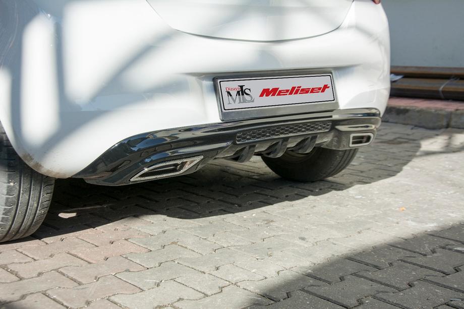 Opel Corsa E 2015–2019 Pokrov zadnjega difuzorja (za barvanje) Image