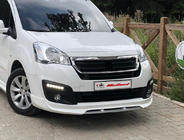Peugeot Partner Tepee 2008–2018 Sprednja lipa 2015-2018 (za lakiranje) fotografija 4